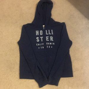 Navy Hollister logo sweatshirt!